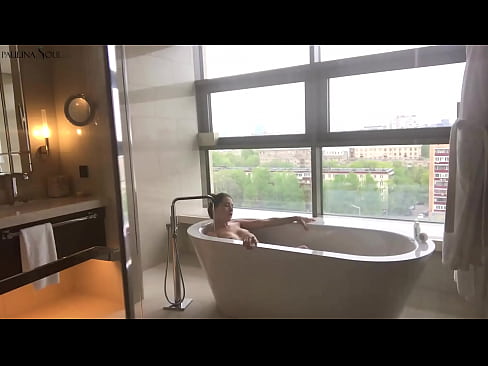 ❤️ Tremenda babe Passionately jerking off its pussy in u bagnu Porno vk à co.verhentai.ru ❤