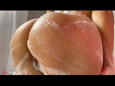 ❤️ Brunette si masturba a figa cù un vibratore per un orgasmu intensu in a doccia Porno vk à co.verhentai.ru ❤